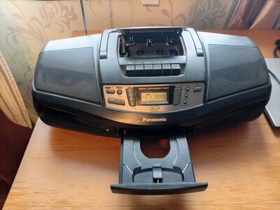 Продаётся Panasonic RX-DS16 boom в рабочем и хорошем состоянии.