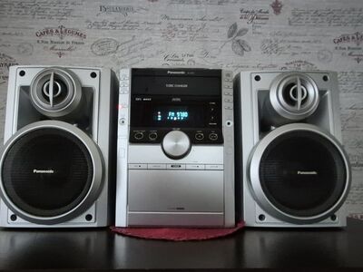 Panasonic 2x100W muusikakeskus SA-AK250