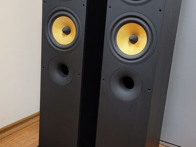 B & W Bowers And Wilkins 684 Loudspeaker System