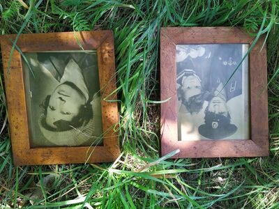 2 raamiga pilti (h. 20 EUR/TK)