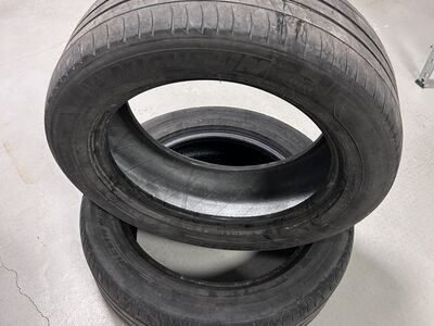 Michelin suverehvid R16