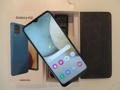 Samsung Galaxy A12 32/3 ГБ, синий + новый чехол