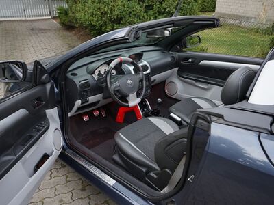 Opel Tigra Linea Nera 1.2 51kW