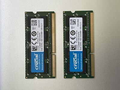 2 x Crucial 8 GB DDR3 RAM 1600 SO-DIMM