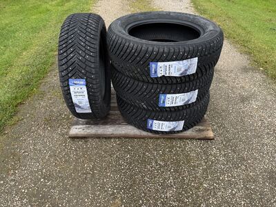 235/60R18 Sailun ICE BLAZER SPIKE 103T шип