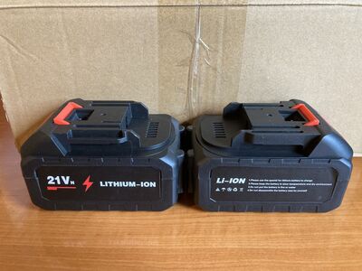 Makita 18V analoogakud 2tk + laadija