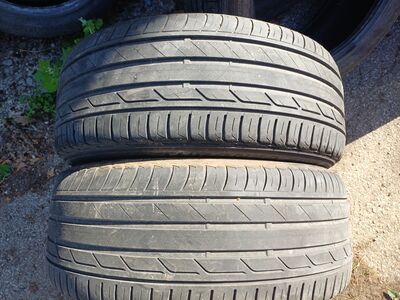 Suverehvid 18" Bridgestone 2tk