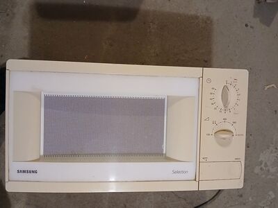 SAMSUNG mikrolaineahi 800W