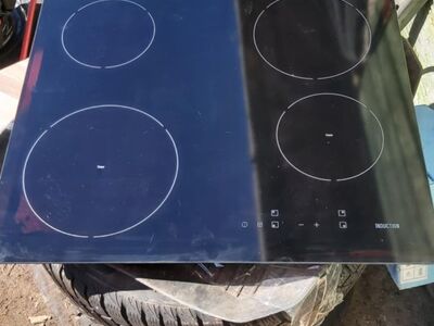 Electrolux integreeritav pliit