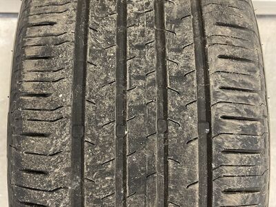 Suverehvid 215/55 R17