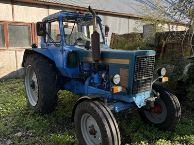 Traktor MTZ-82