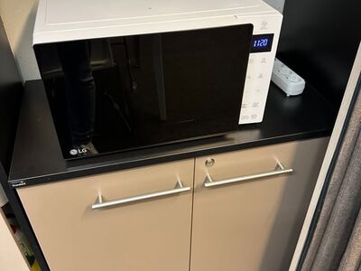 Mikrolaineahi MS23NECBW NeoChe LG, 23L, 1150W
