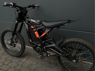 Surron LBX 2024