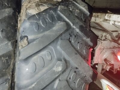 520/85R38