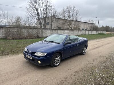 RENAULT MEGANE CABRIOLET