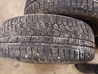 205/60/R16 Hankook lamellrehvid 4tk