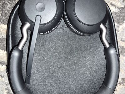 Jabra Evolve 2 65"