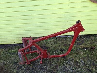 Mootorratas JAWA 360 Raam.