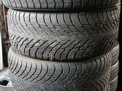 235/45 R18 Nokian HKPL R3