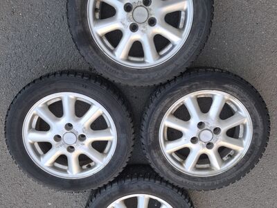 14" MOPEEDAUTO LIGIER VALUVELJED NAASTREHVIDEGA
