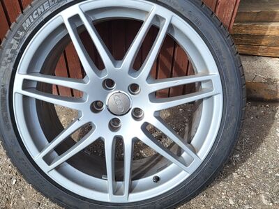 Audi valuveljed R19