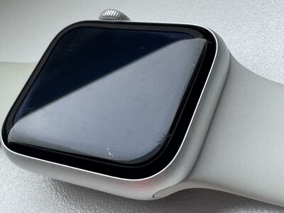 Apple Watch SE 2020 40mm