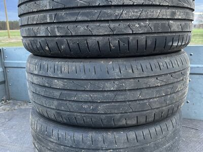 Suverehvid Hankook 215/55 R17  3tk