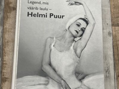 "Legend, mis väärib laulu - Helmi Puur"