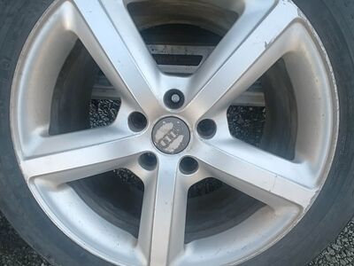 20" 5x130 Audi Q7 originaalveljed rehvidega