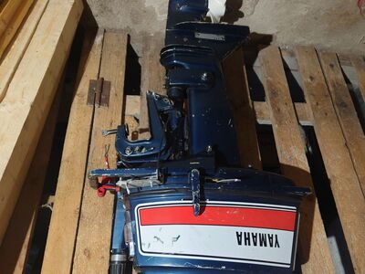 YAMAHA 15