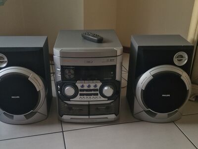 Philips muusikakeskus FW-C330/22