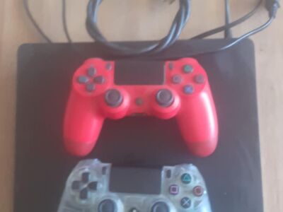 PS4 PlayStation 4 Slim 1TB + 2 pulti