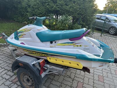 Jett Yamaha Waverunner 700 cc koos treileriga.