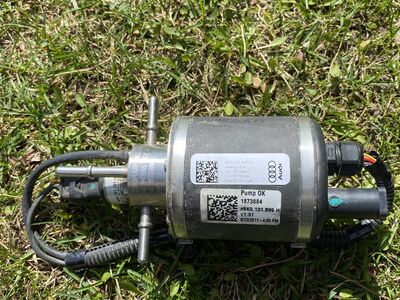 Audi AdBlue pump ​8K0131899H
