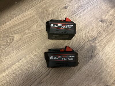 Milwaukee akud 5.0/6.0 M18 FORGE