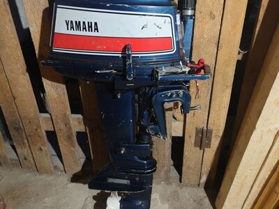 YAMAHA 15