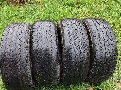 Lamellrehvid 265/65 R17 Toyo