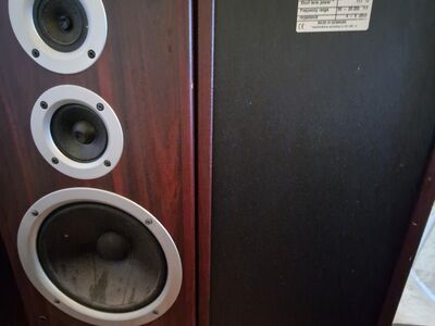 Jamo Studio 180