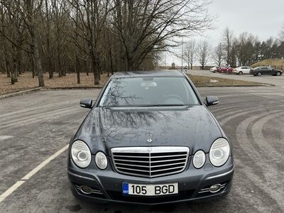 Mercedes-Benz E280