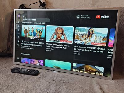 PHILIPS 32" Android Ambilight TV