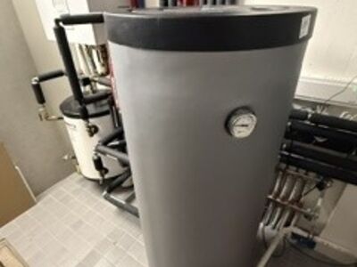 Soojusvahetiga boiler Aquavec 200L