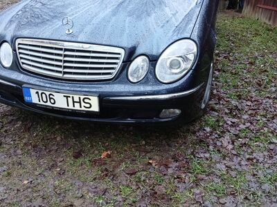 W 211