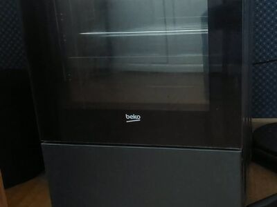 Beko klaaskeraamiline pliit