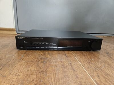 Technics ST-X301L Stereo Synthesizer Tuner