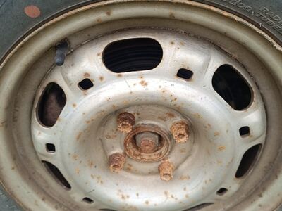 Veljed koos rehvidega 185/65 R14