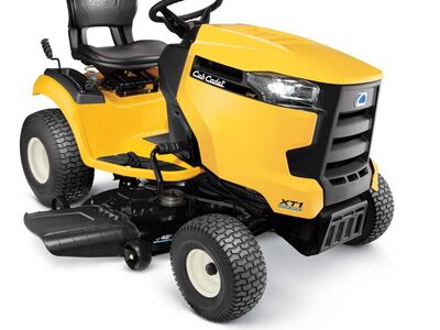 Murutraktor CUB CADET XT