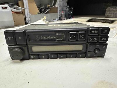 Mercedese originaalmakk Becker Special + Bluetooth