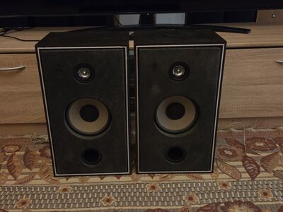 Колонки Philips старой школы