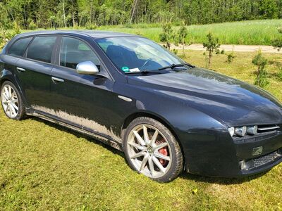 Alfa Romeo 159