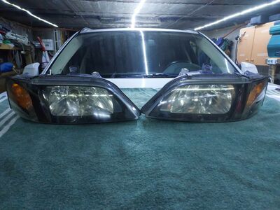 Mitsubishi Space Star Facelift esituled 2002-2005